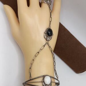 Slave Ring Ring/Bracelet Sterling Mother of Pearl Onyx